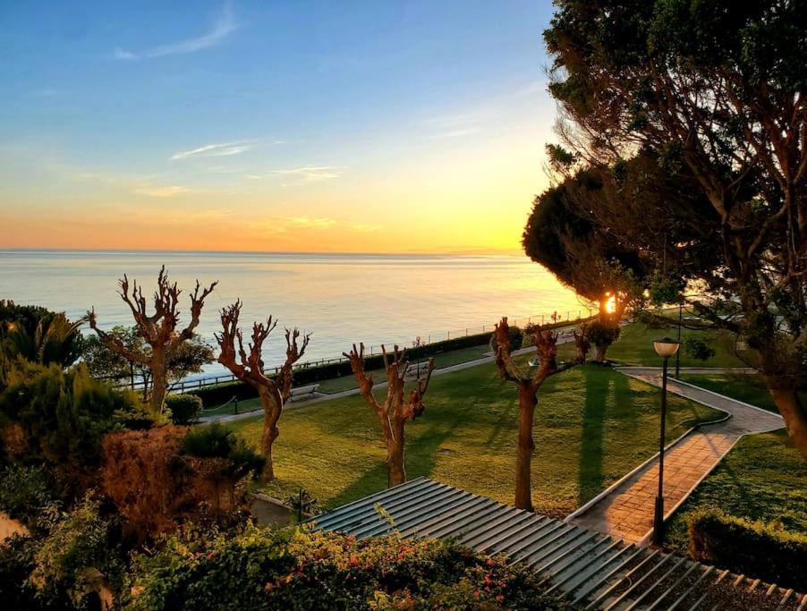 Casa Cachita 2-Confortable Estudio A Pie De Playa Эстепона Экстерьер фото